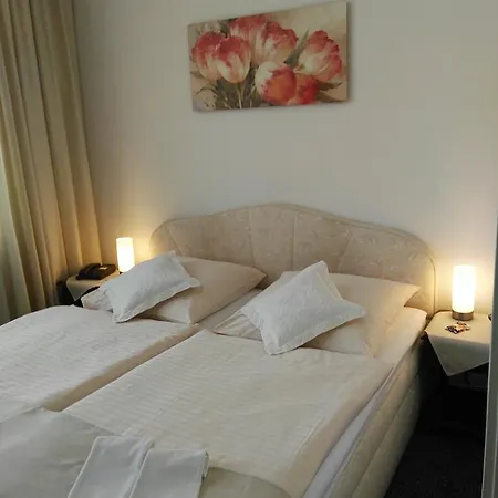Carolinenhof 3*
